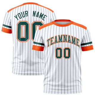 Camiseta deportiva personalizada con diseño de rayas blancas, grises y naranjas - Estilo 1